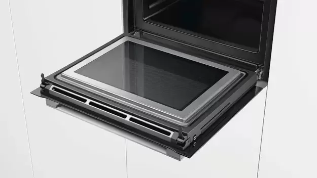 Духовой шкаф с микроволнами Bosch HMG636RS1